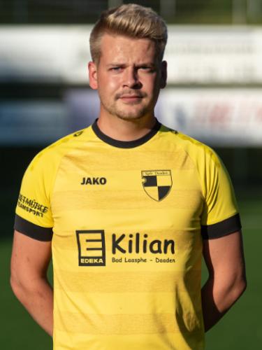 Nils Dennis Schütz