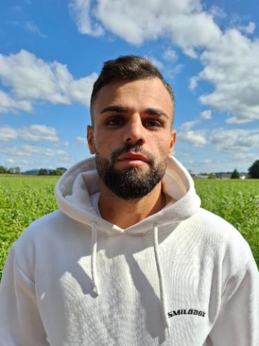 Vedat Deniz