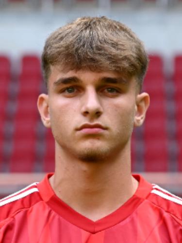 Dennis Etemovski