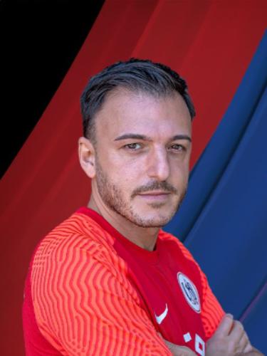 Halil Oeztuerk