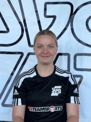 Julia Gelhausen