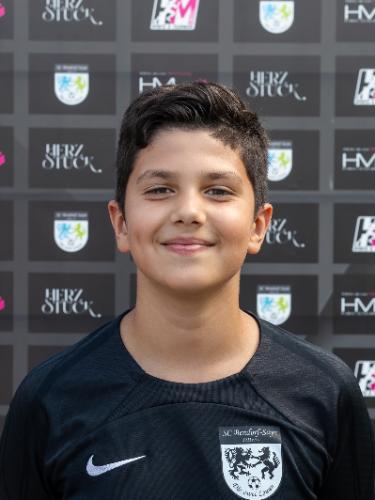 Adrian Jako Abazi