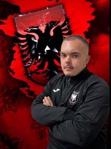 Andi Ajvazi