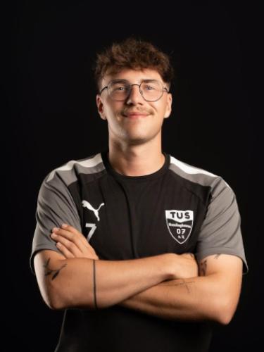 Ian Kay Mösta