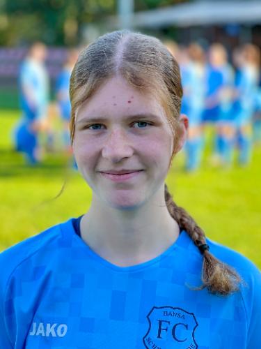 Julia Marten