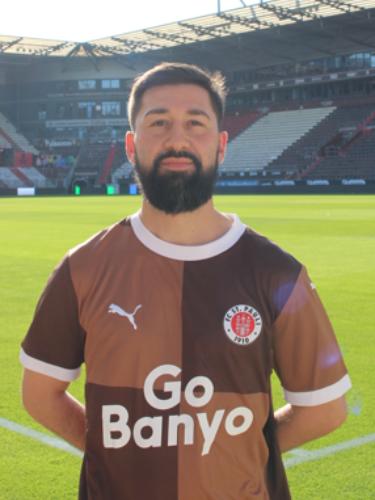 Özgür Akkus