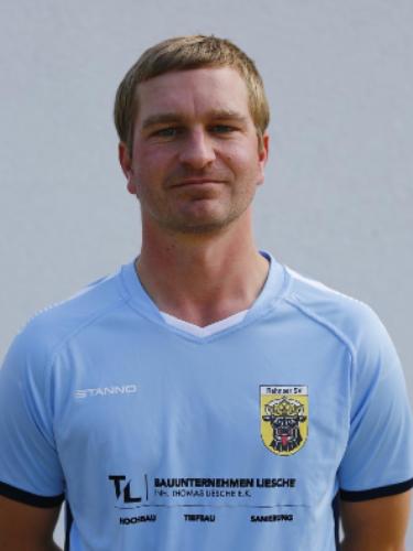 Paul Lüth