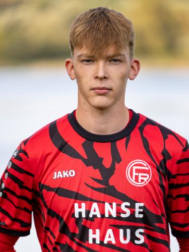 Marius Peter