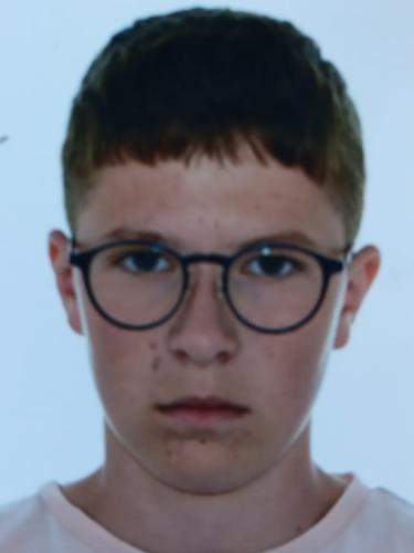 Luca Benito Schmerbauch