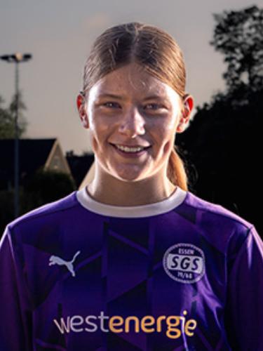 Julia Caspers