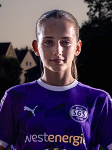 Amina Sujak