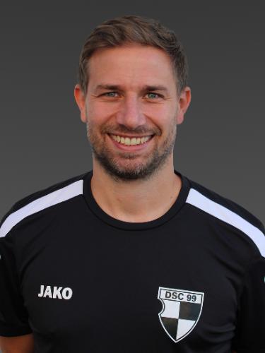 Dennis Dowidat