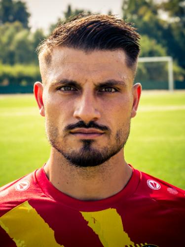 Yannick Schneider