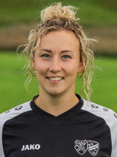 Nadine Möll