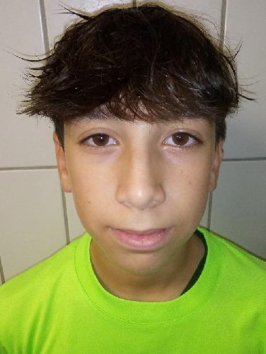 Araz Aker