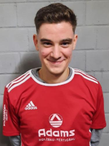 Lucas Adams