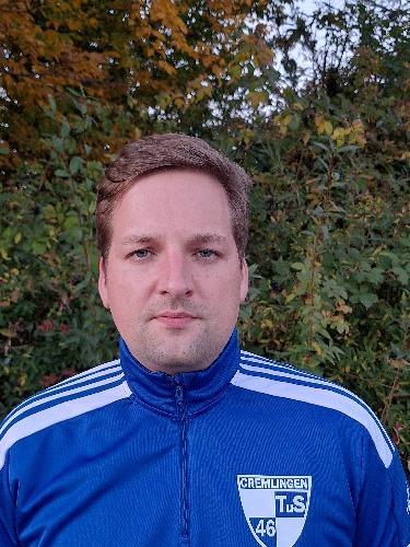 Dennis Räder