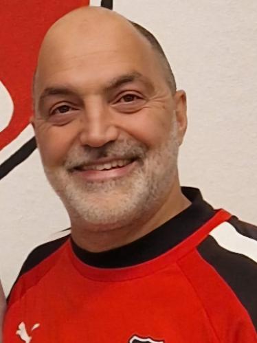 Suat Demir