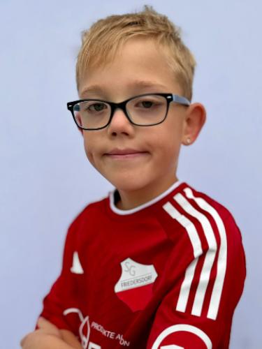 Henry Thomas