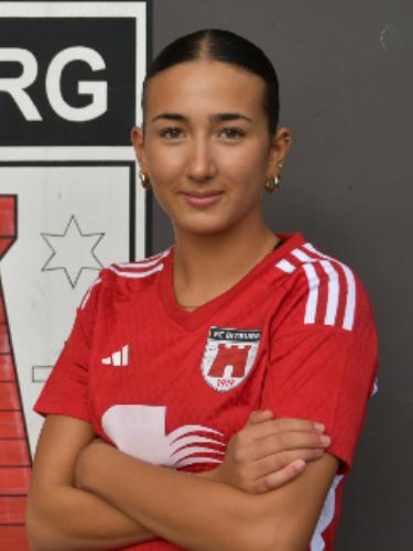 Yasmin Schomer