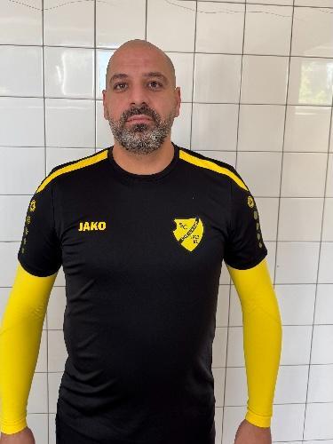 Yunus Kanas