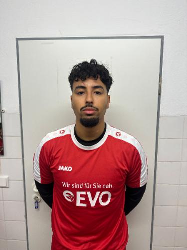 Menon Azizi