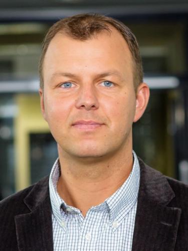 Dennis Peper