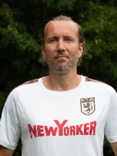 Sebastian Watzek