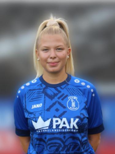 Celine Hiller