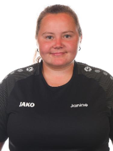 Janine Beßler