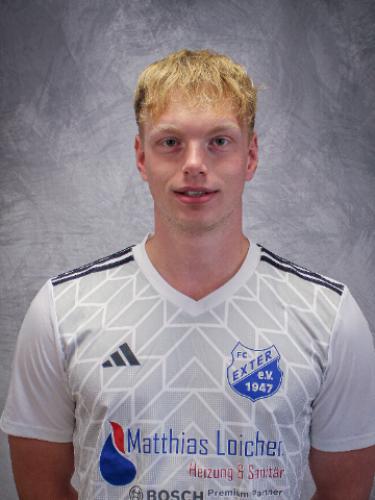 Yannik Büter