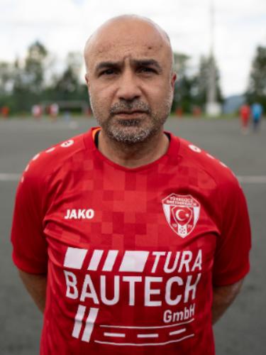 Deniz Oezen