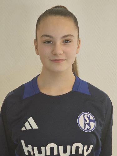 Kassandra-Mia Szymikowski