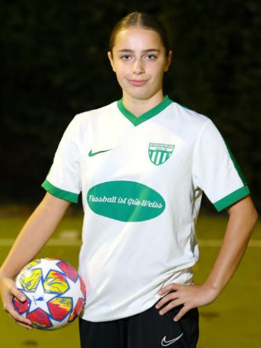 Anastasia Chantal Uecker