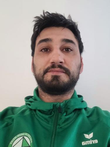 Müslüm Özüak