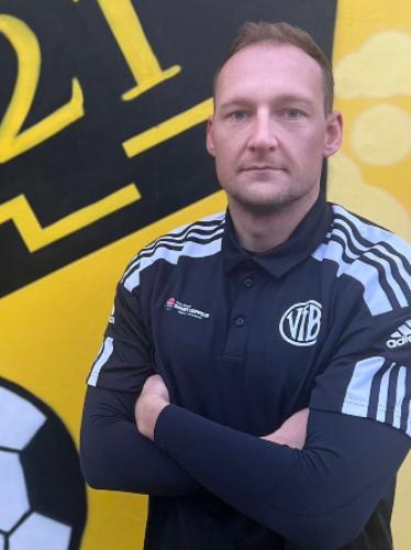 Florian Schröder