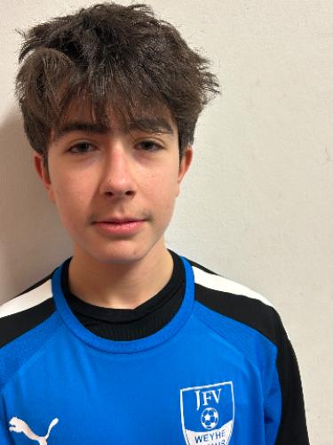 Efe Demirezer
