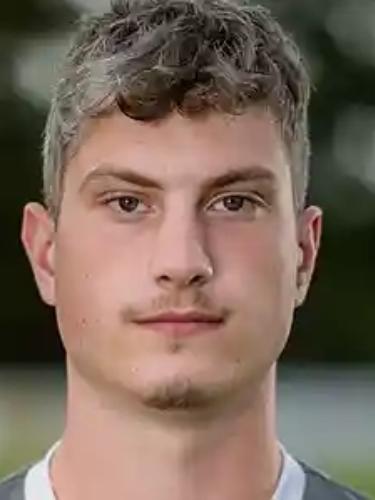 Leon Dominik Schlößer