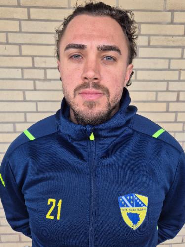 Dennis Skosarev