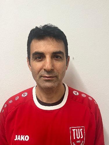 Izzet Ölmez