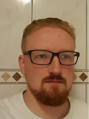 Dennis Vangenhassend