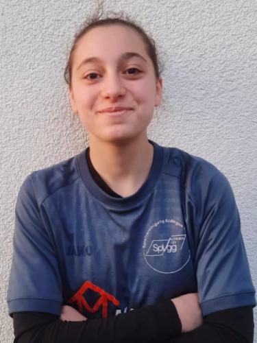 Tugba Akin
