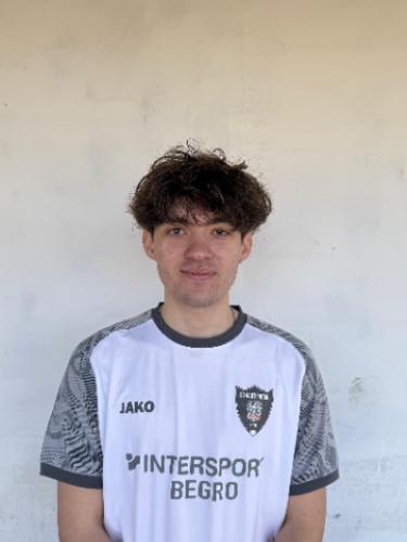 Dennis Tschernucha
