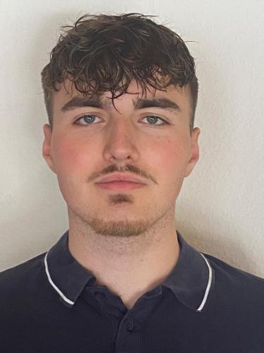 Maximilian Knieps