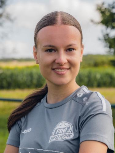 Lena Engels
