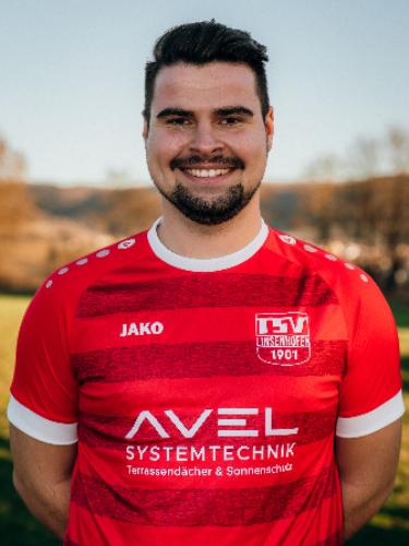 Adrian Lutz
