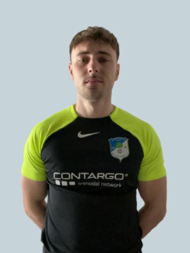 Yannic Becker