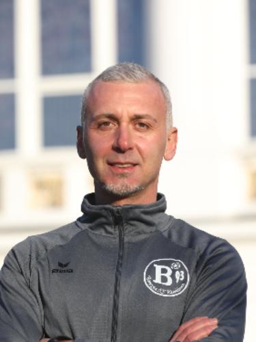 Hakan Yalcinkaya