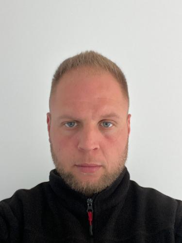Christopher Ecker