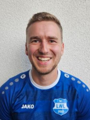 Julian Tump